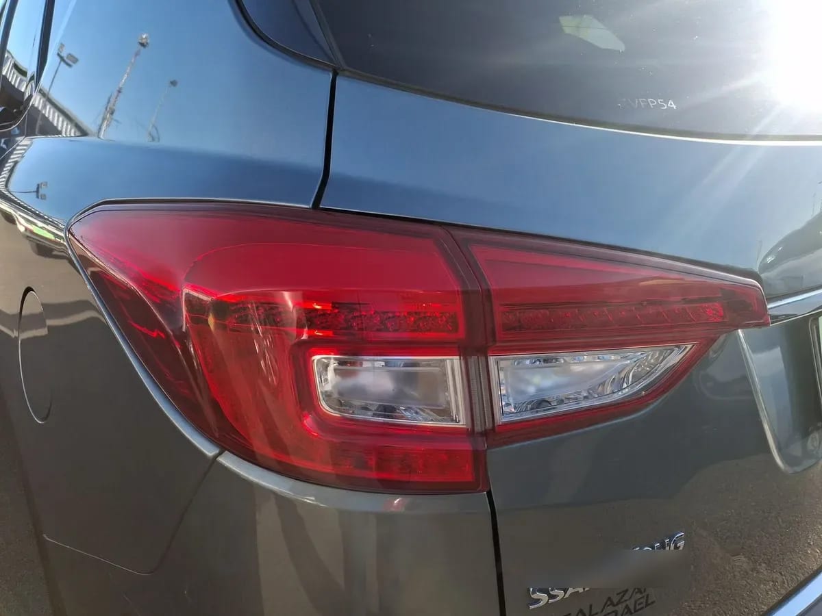 Ssangyong Rexton 2.2 Diesel 4x2 Mt 5p año 2019
