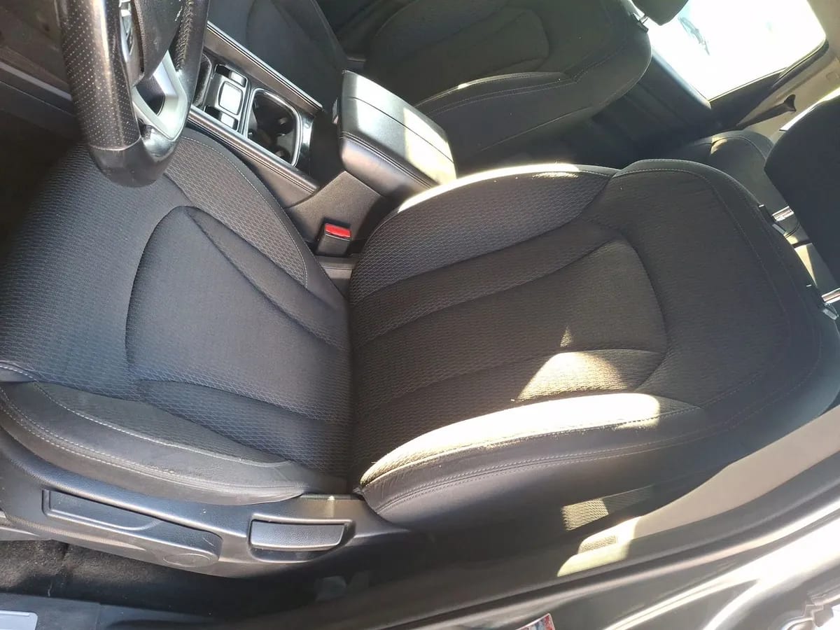 Ssangyong Rexton 2.2 Diesel 4x2 Mt 5p año 2019