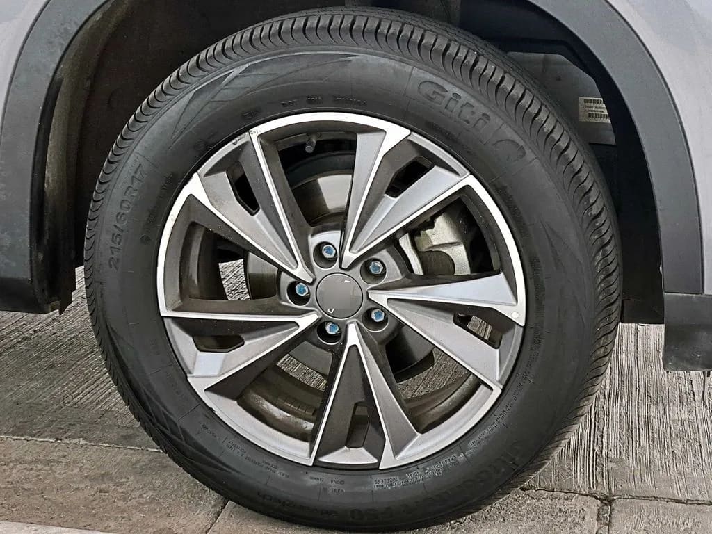 Omoda C5 Luxury año 2024