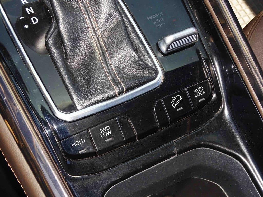 Jeep Commander Overland año 2022