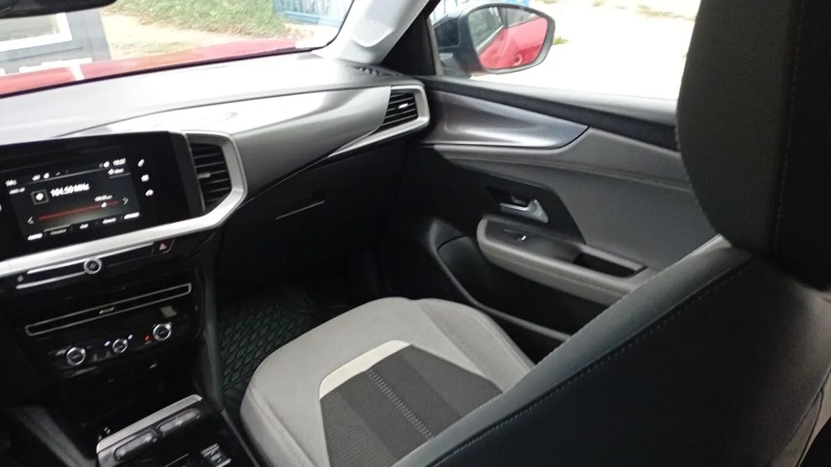 Opel Mokka 1.2t Elegance 4x2 At8 5p año 2024