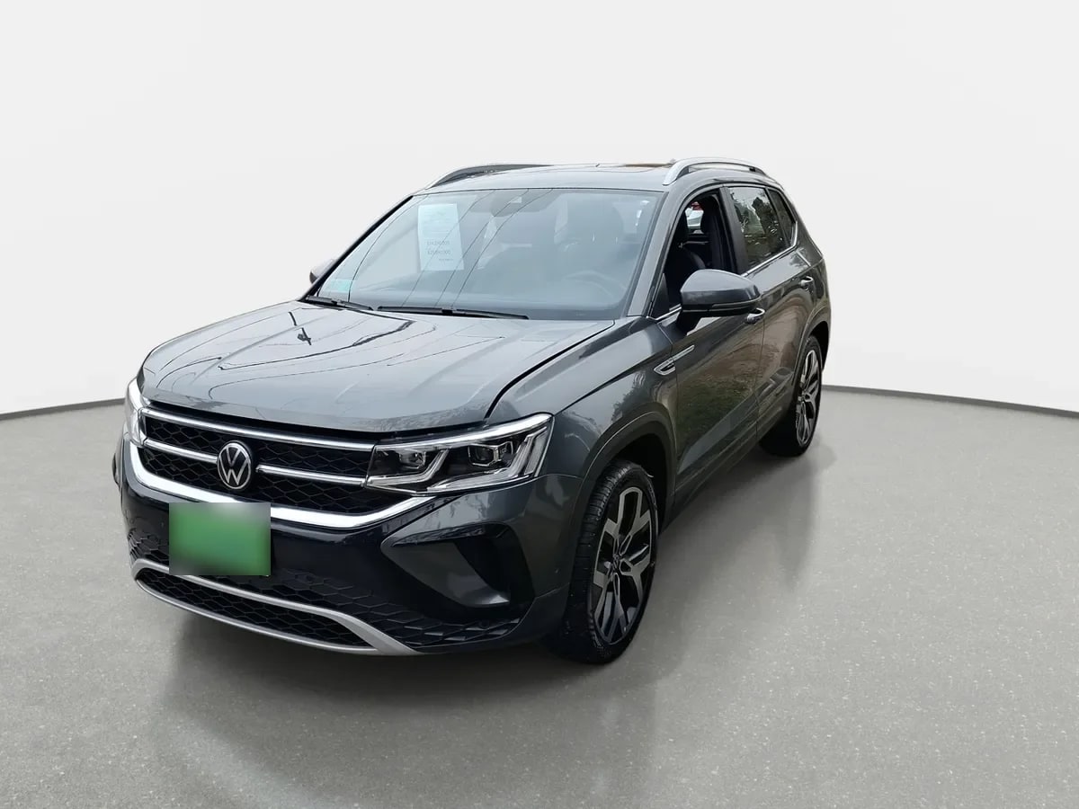 Volkswagen Taos 1.4 Tsi Highline 4x2 At 5p año 2025
