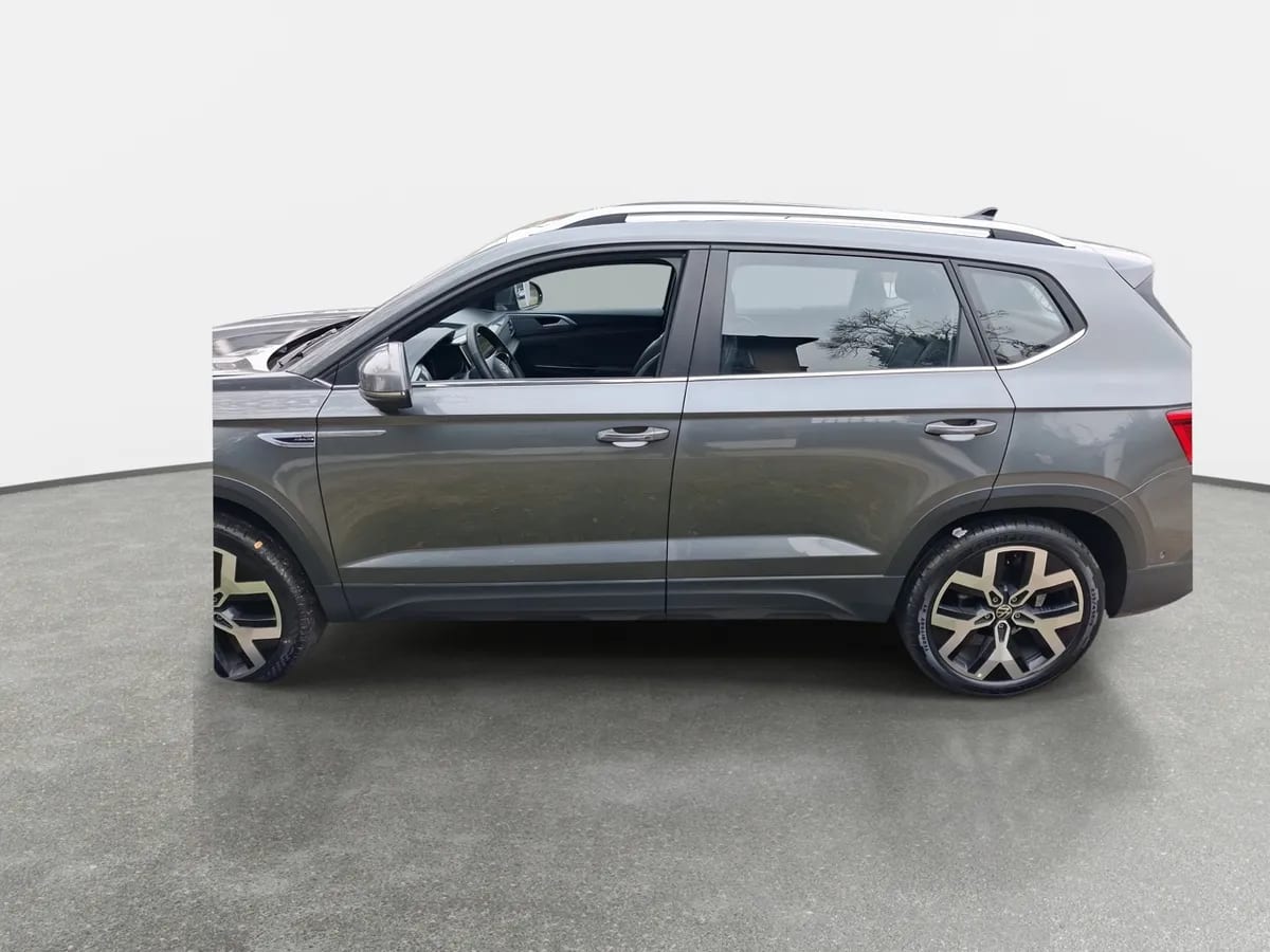 Volkswagen Taos 1.4 Tsi Highline 4x2 At 5p año 2025