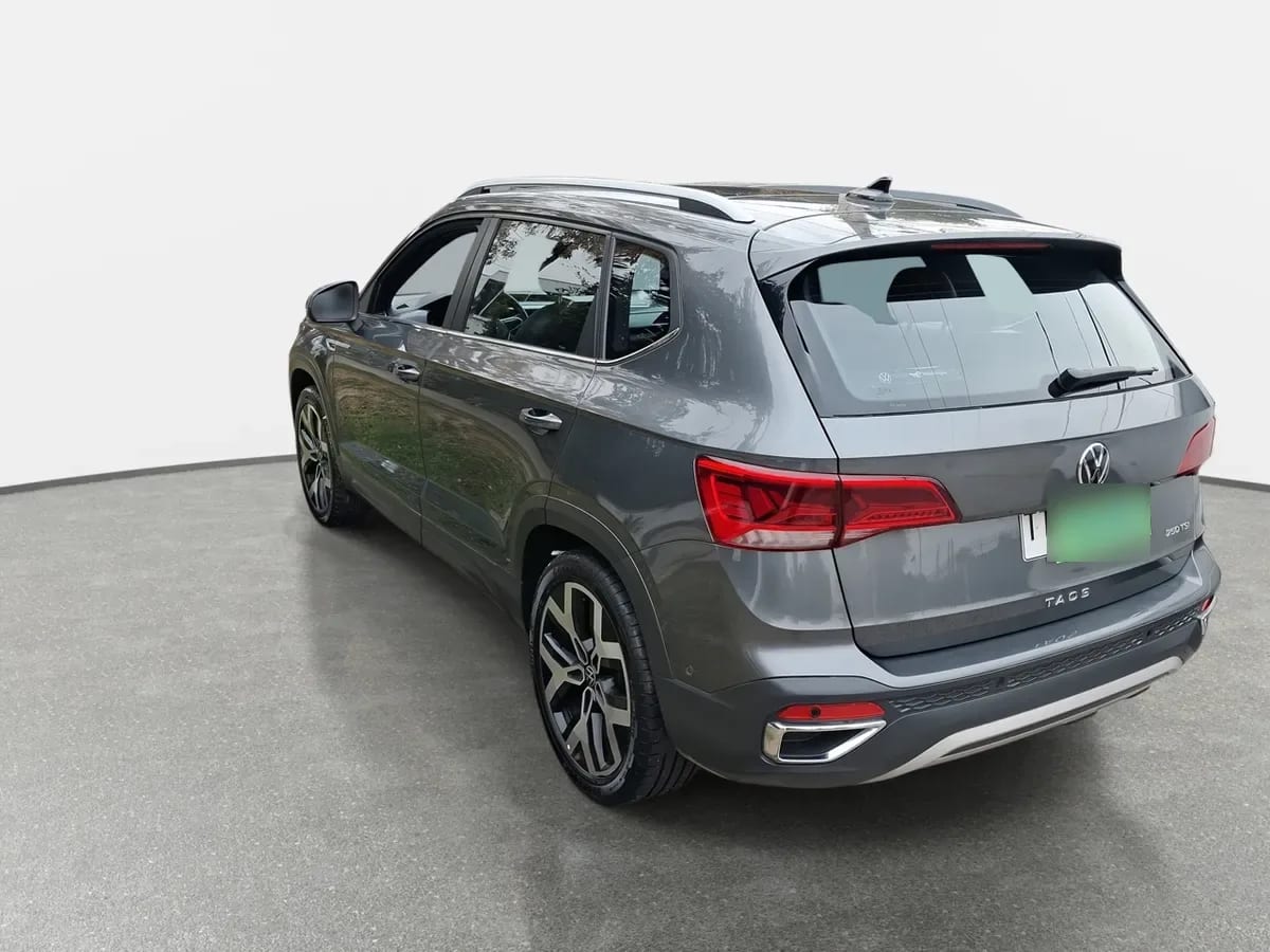 Volkswagen Taos 1.4 Tsi Highline 4x2 At 5p año 2025