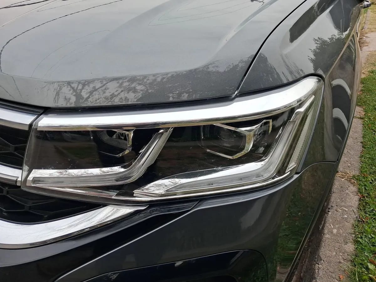 Volkswagen Taos 1.4 Tsi Highline 4x2 At 5p año 2025