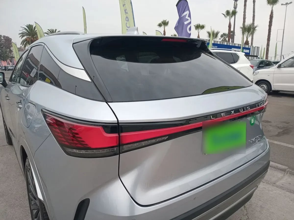 Lexus Rx450h 2.5 Luxury Phev Hybrid Awd At 5p año 2025