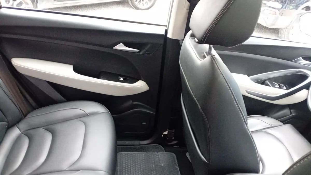 Chevrolet Captiva 1.5t Lt Fwd Mt 5p año 2021