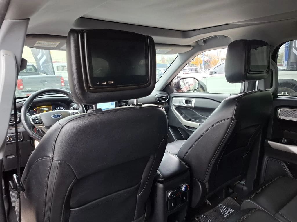 Ford Explorer Limited año 2022