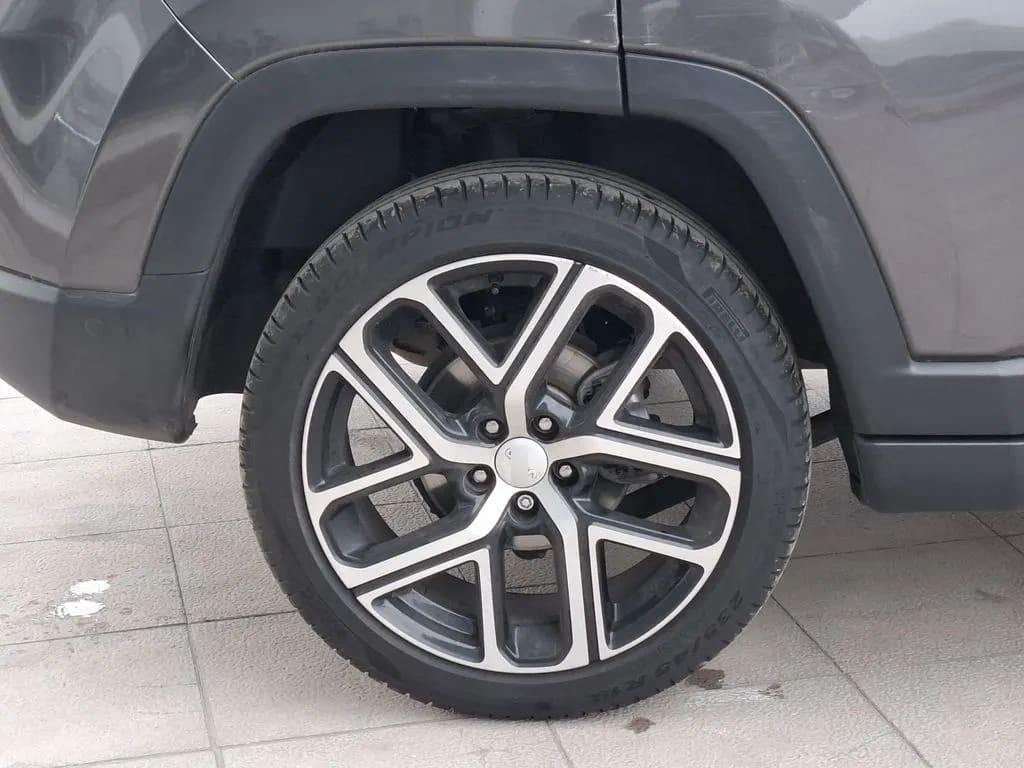 Jeep Compass Limited año 2025