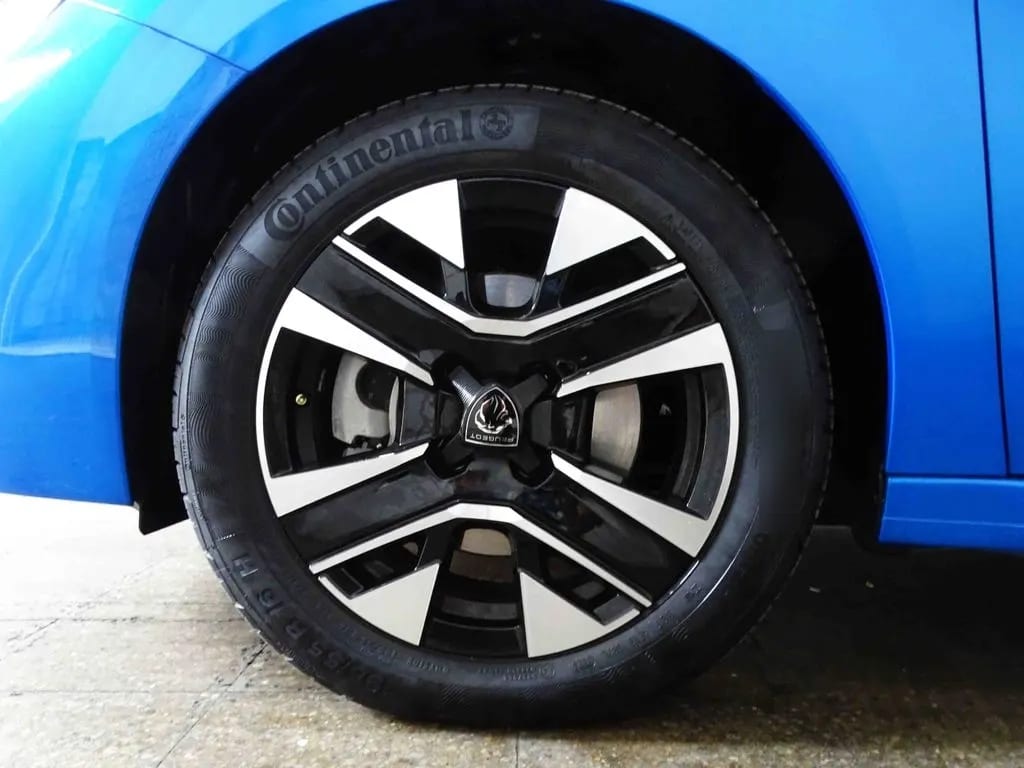 Peugeot 208 Allure año 2026