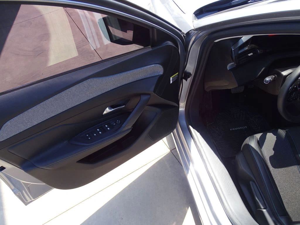 Peugeot 308 Allure Pack año 2022