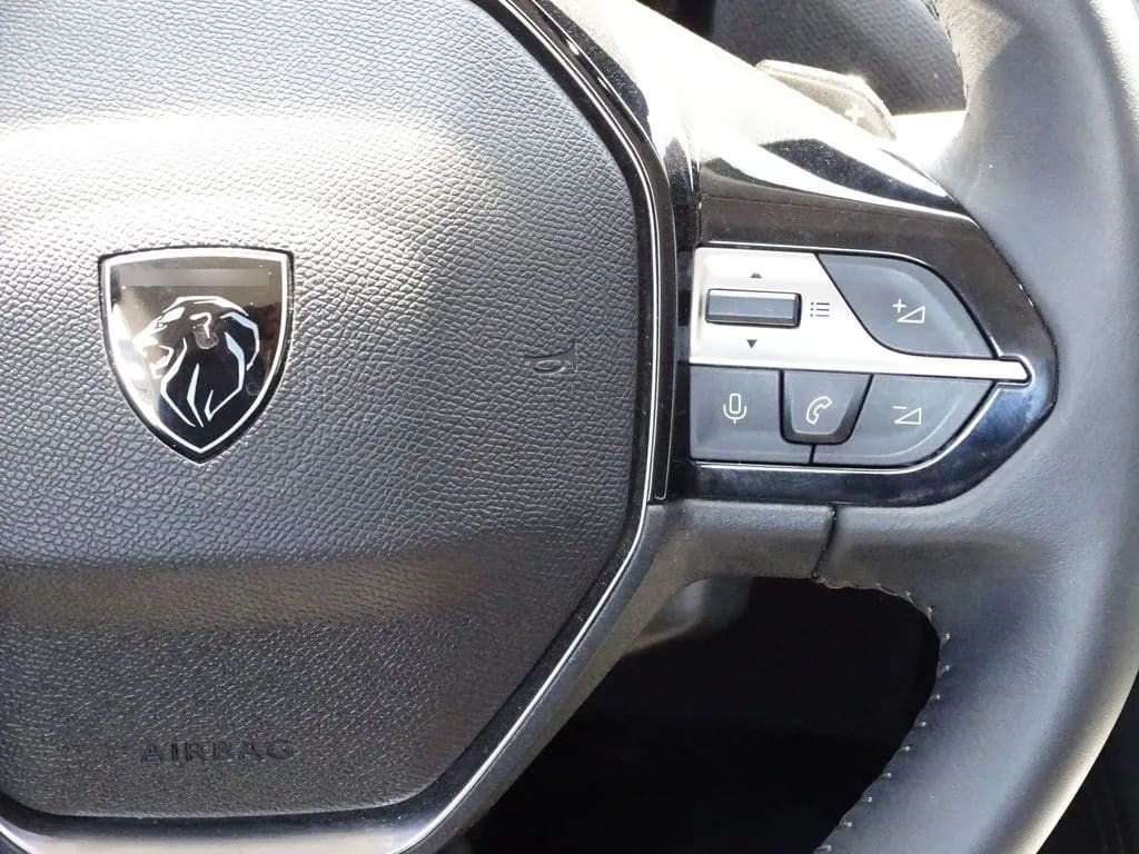 Peugeot 308 Allure Pack año 2022
