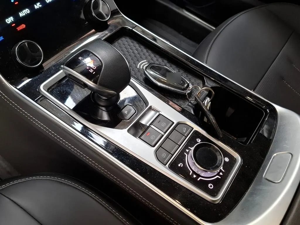 JETOUR X90 PLUS 2.0 4x2 Dct At 5p año 2024