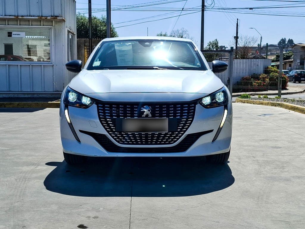 Peugeot 208 Allure año 2023