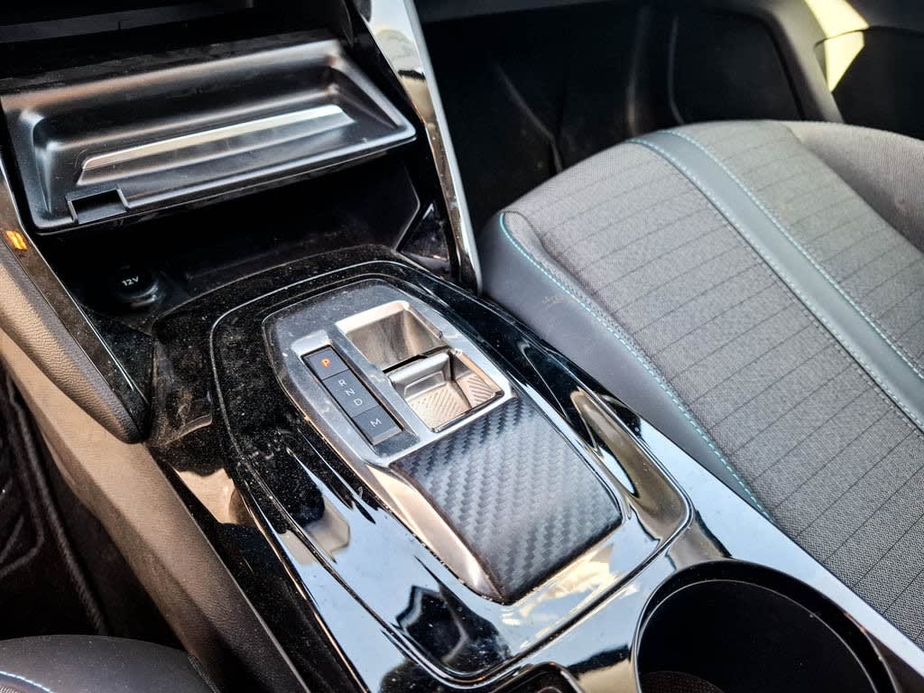 Peugeot 208 Allure año 2023