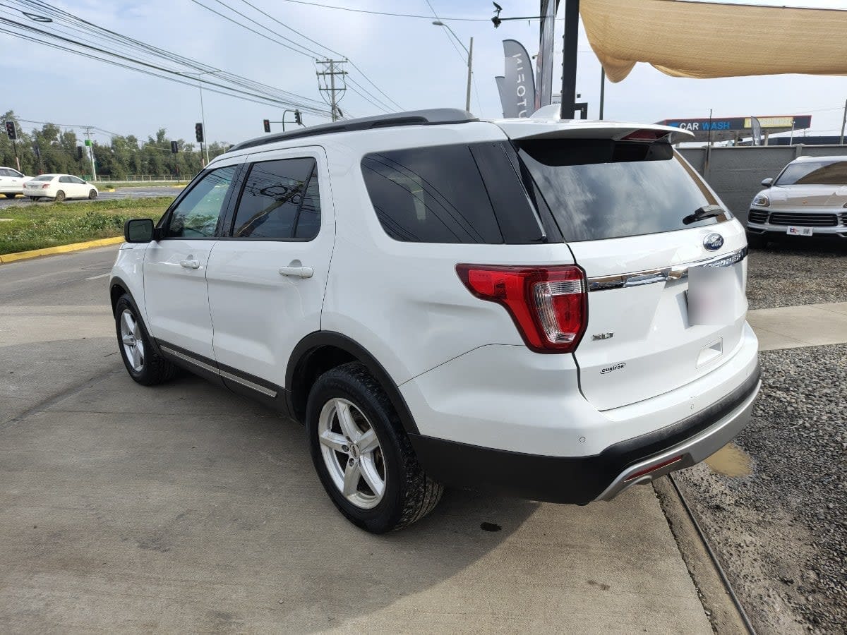 Ford Explorer Xlt 3.5 año 2017