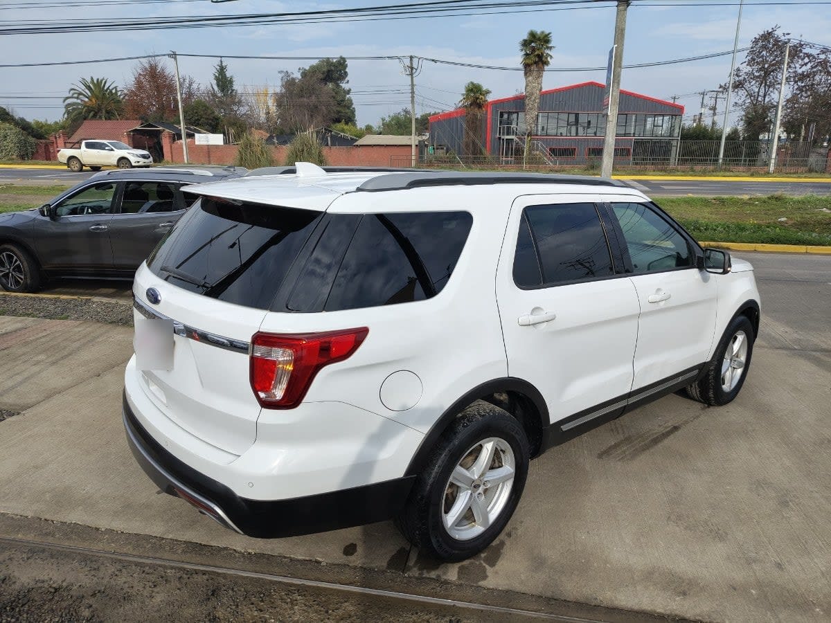 Ford Explorer Xlt 3.5 año 2017