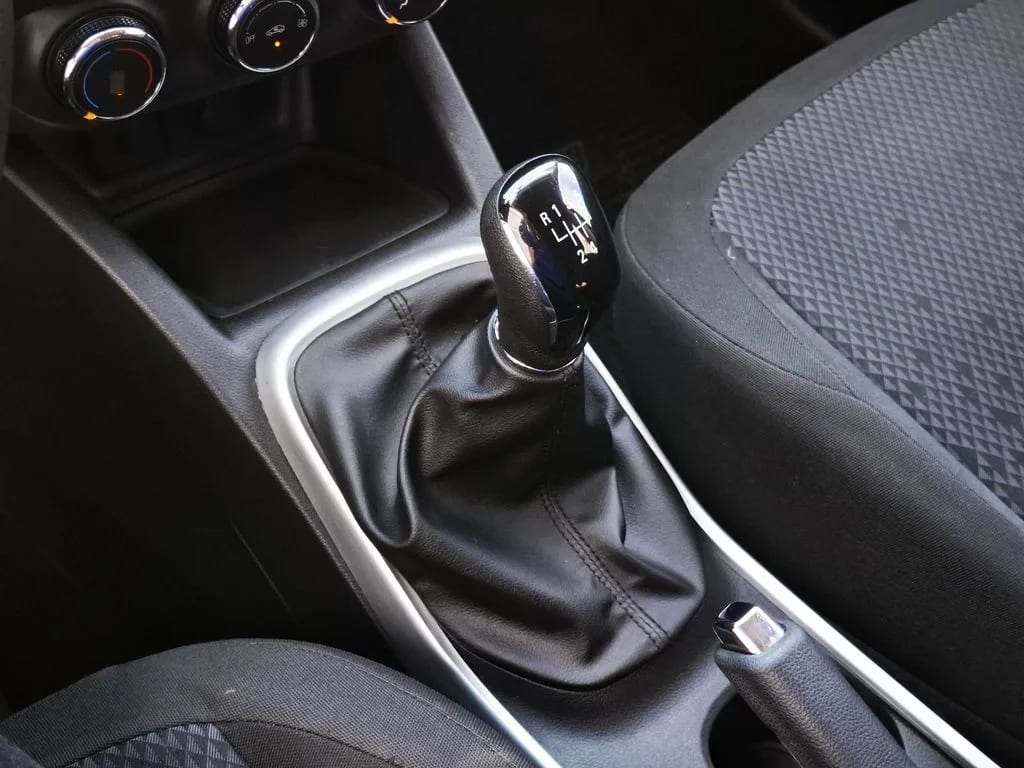 Chevrolet Tracker Ls año 2023
