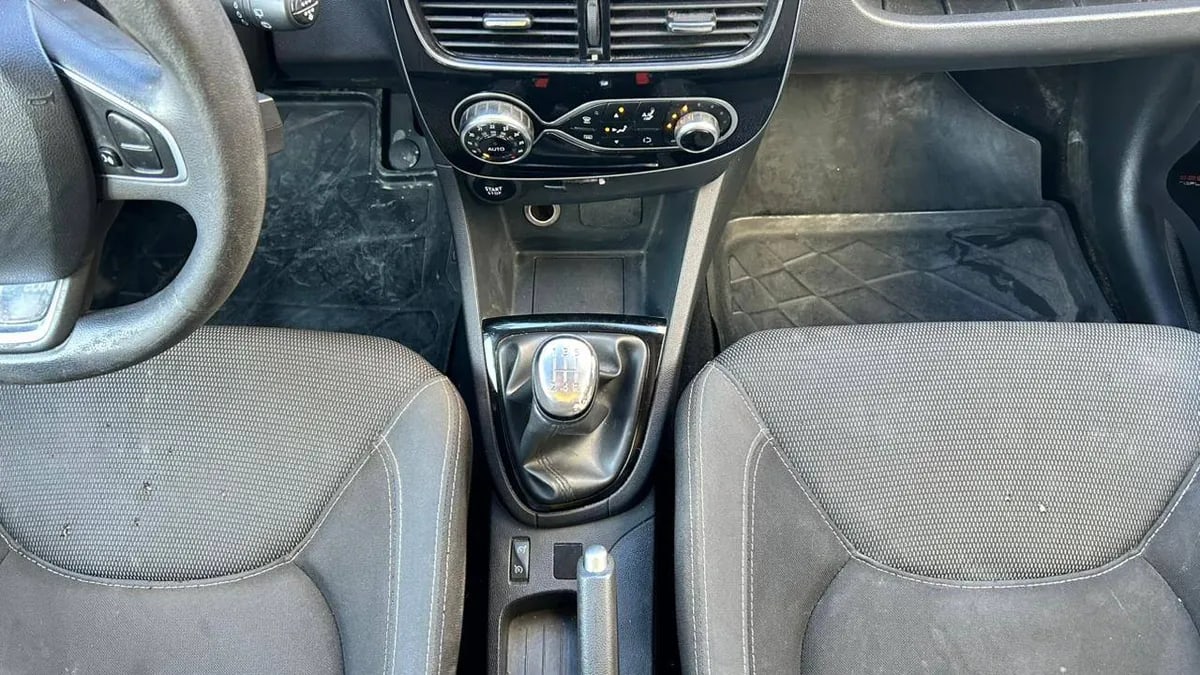 Renault Clio Expression 1.2 Mt año 2018