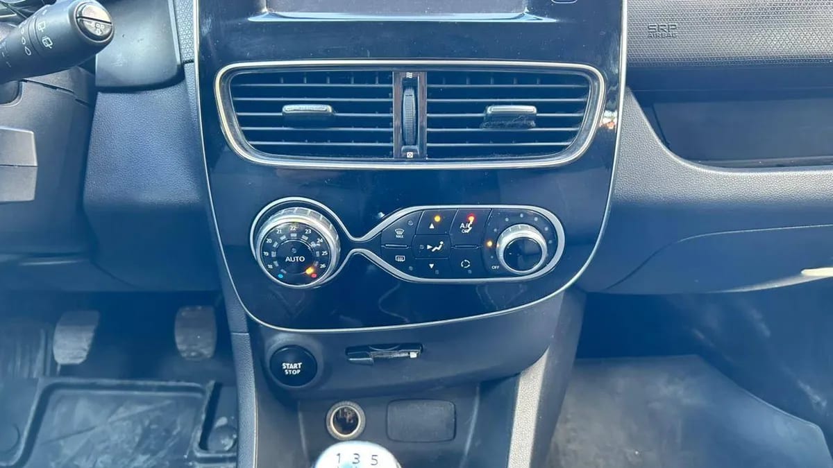 Renault Clio Expression 1.2 Mt año 2018