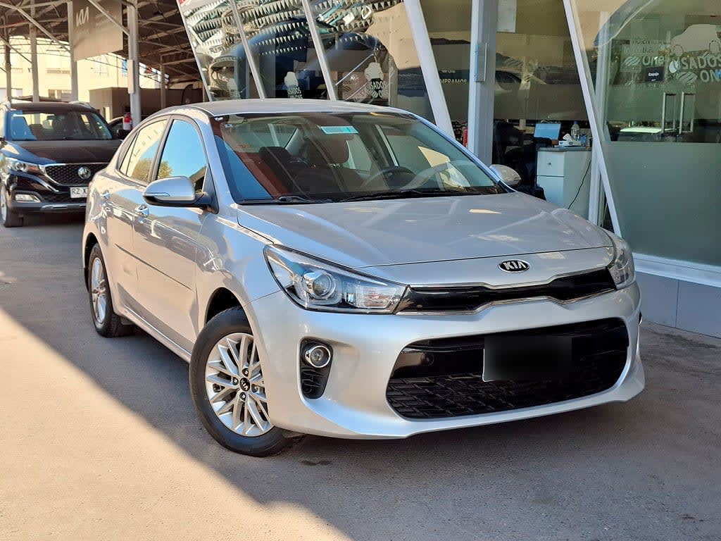 Kia Rio 4 1.4 Ex At año 2019