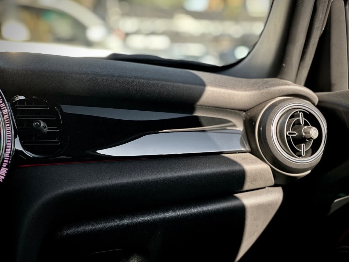 Mini Cooper S Look Jcw año 2023