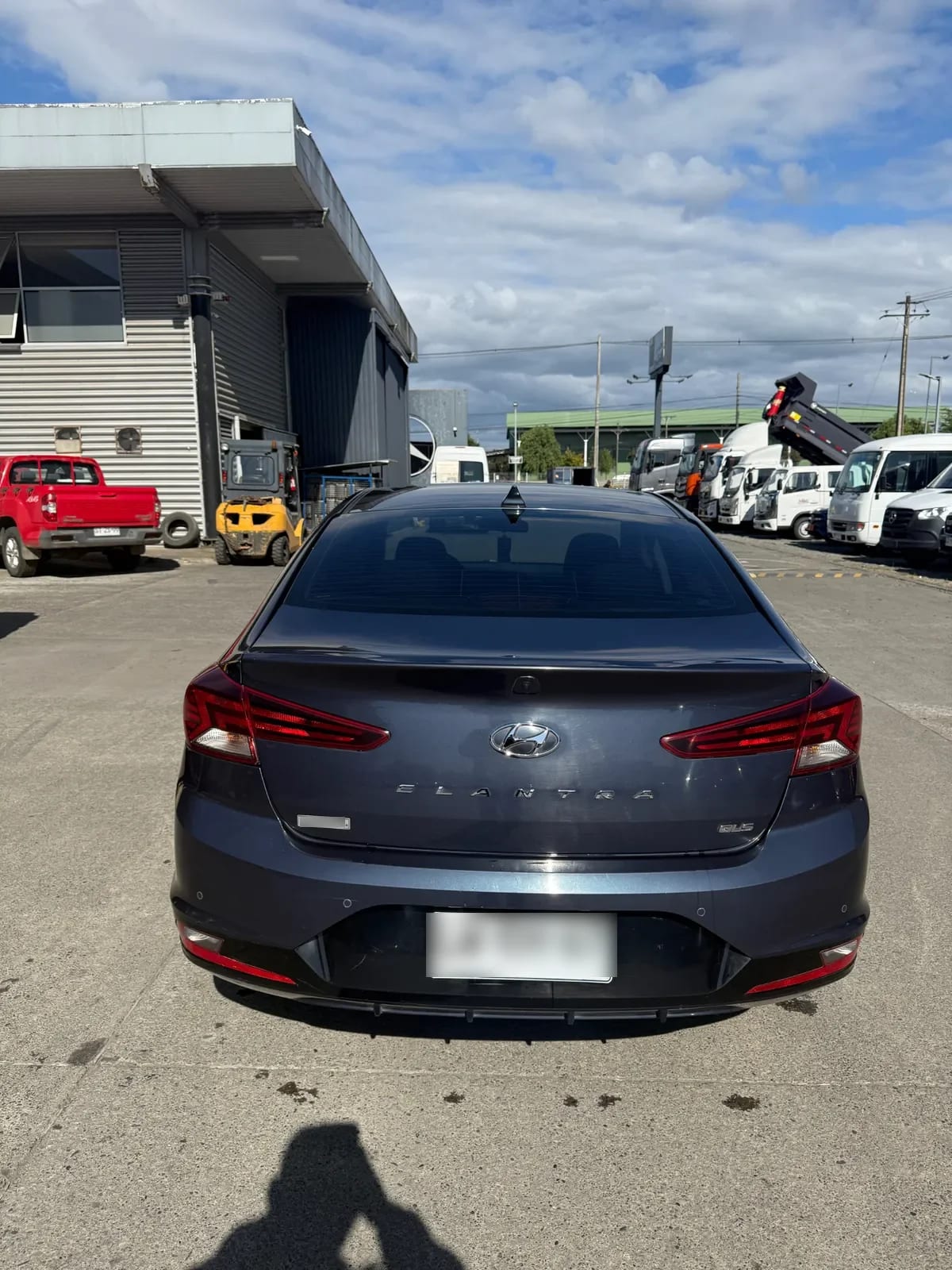 Hyundai Elantra 1.6 Premium Fl Mt año 2020
