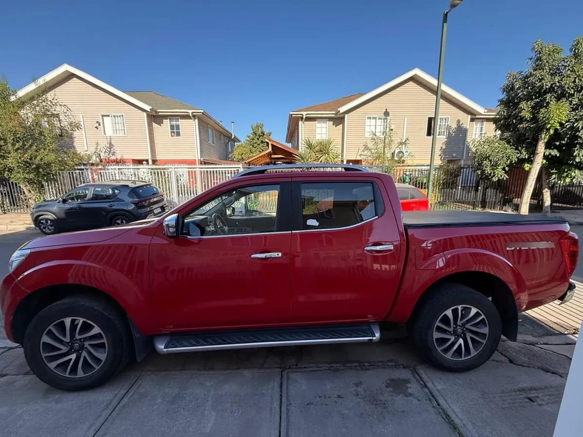 Nissan Np300 2.3 Dsl Dc Le Mt 4wd año 2018