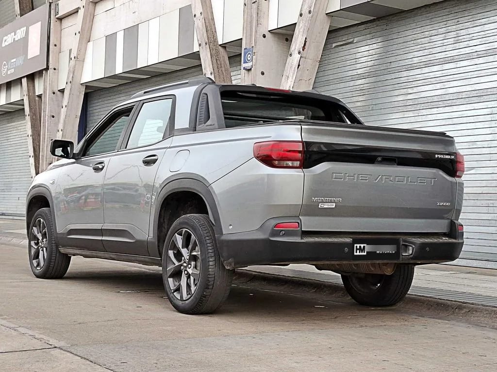 Chevrolet Montana Premier año 2024