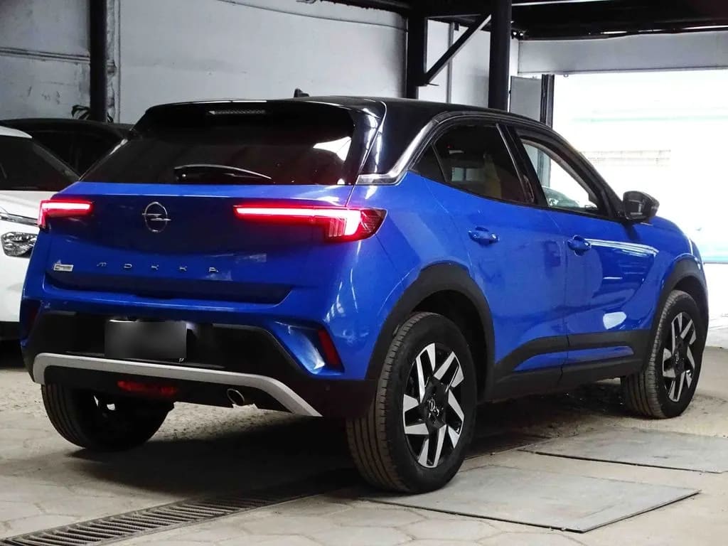 Opel Mokka Elegance año 2023