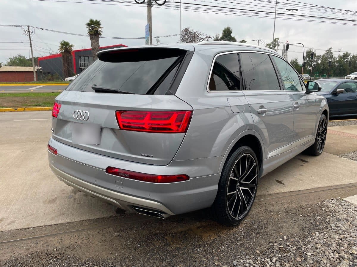 Audi Q7 Tfsi 2.0 Aut año 2017