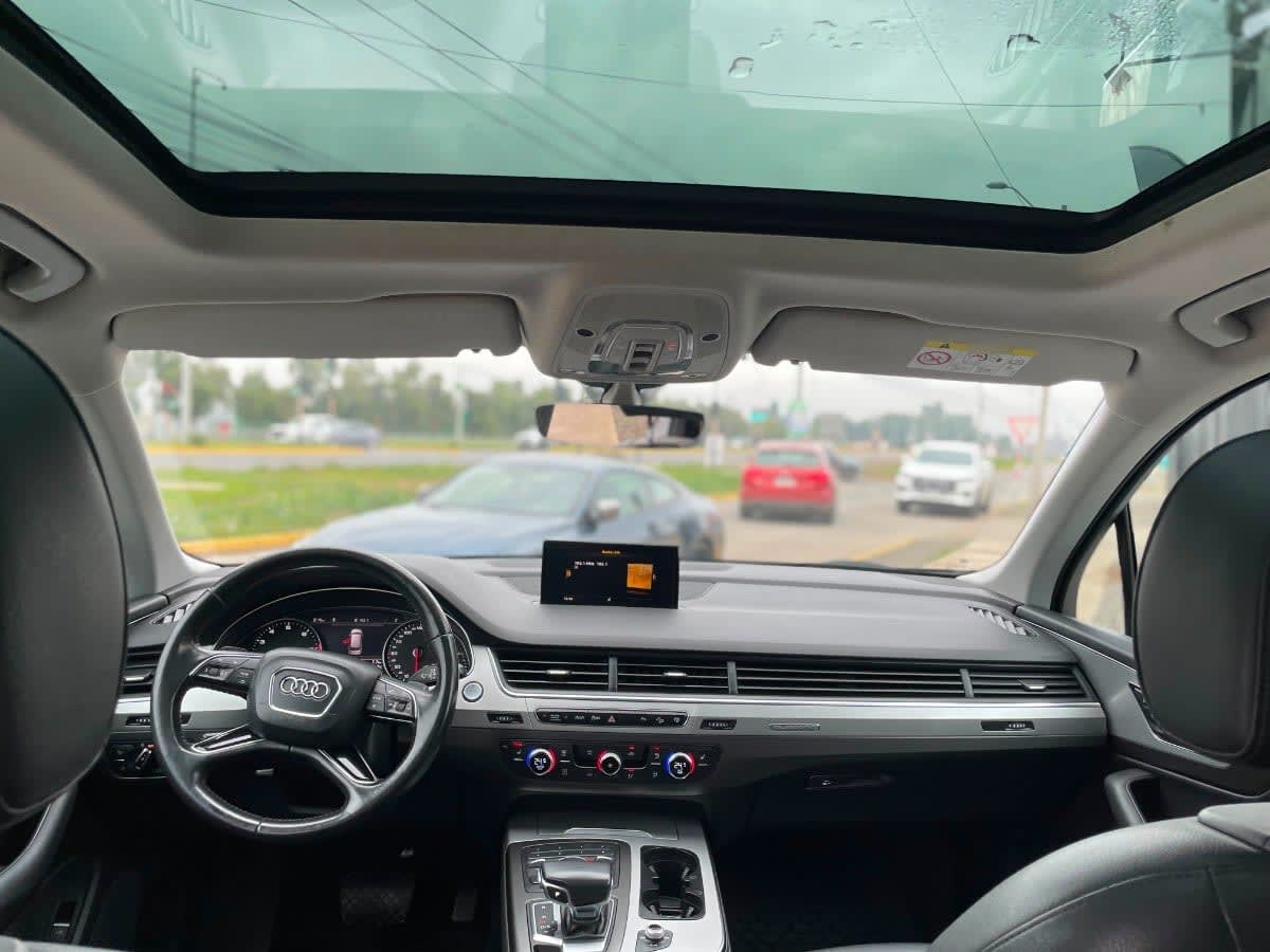 Audi Q7 Tfsi 2.0 Aut año 2017