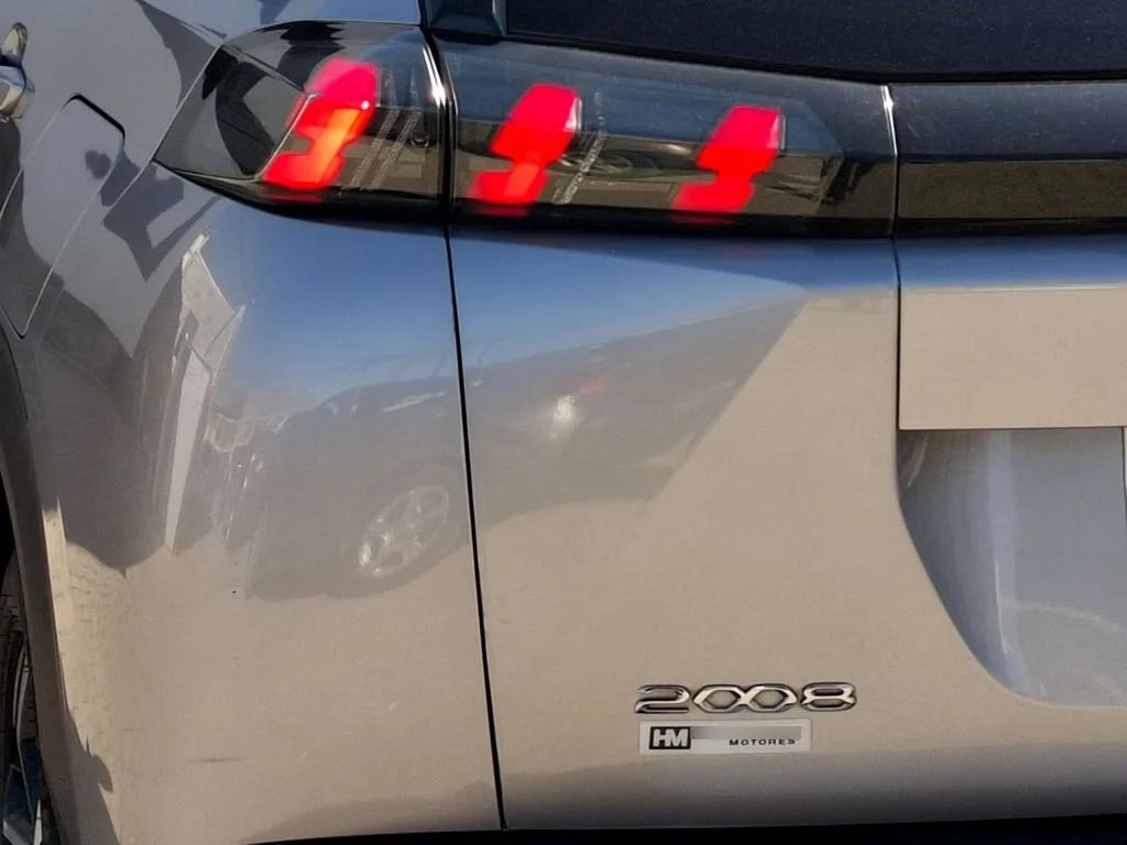 Peugeot 2008 Allure Pack año 2023