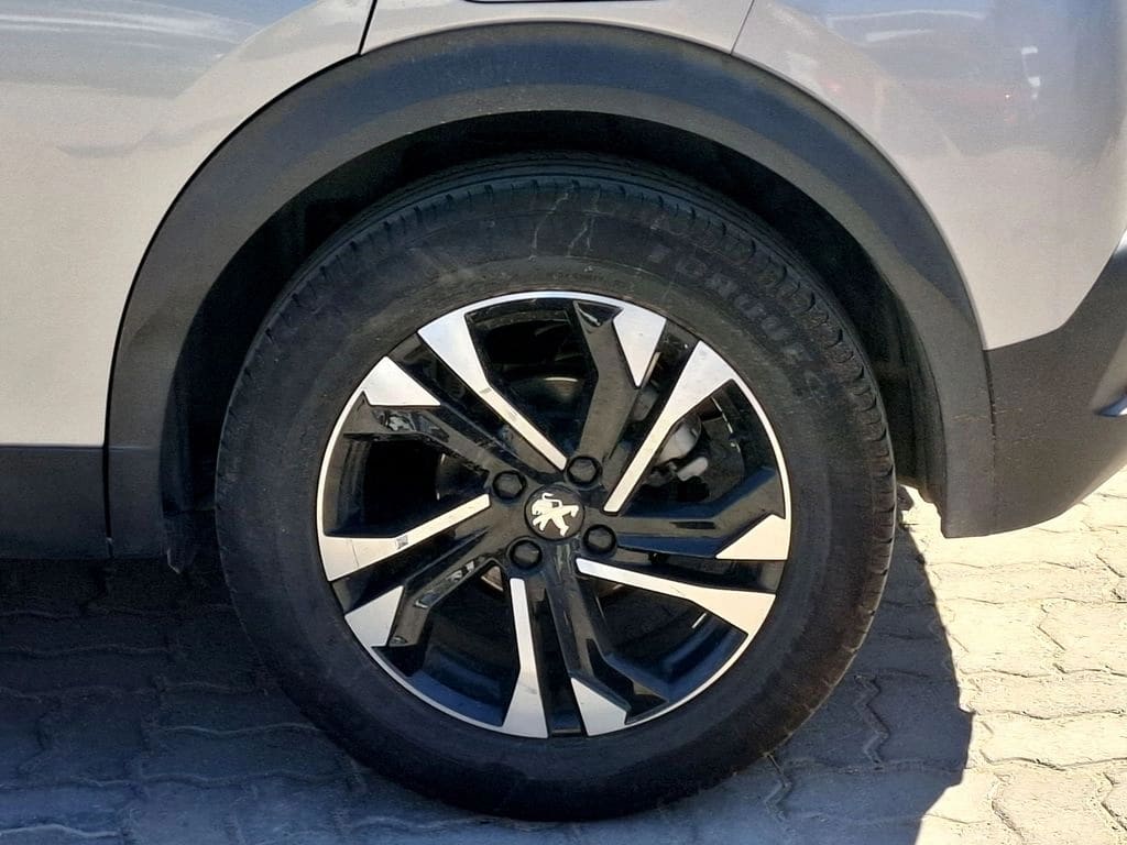 Peugeot 2008 Allure Pack año 2023