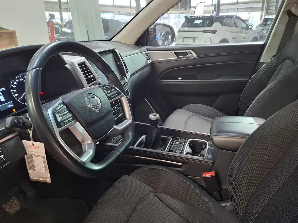 Ssangyong Rexton Std año 2022