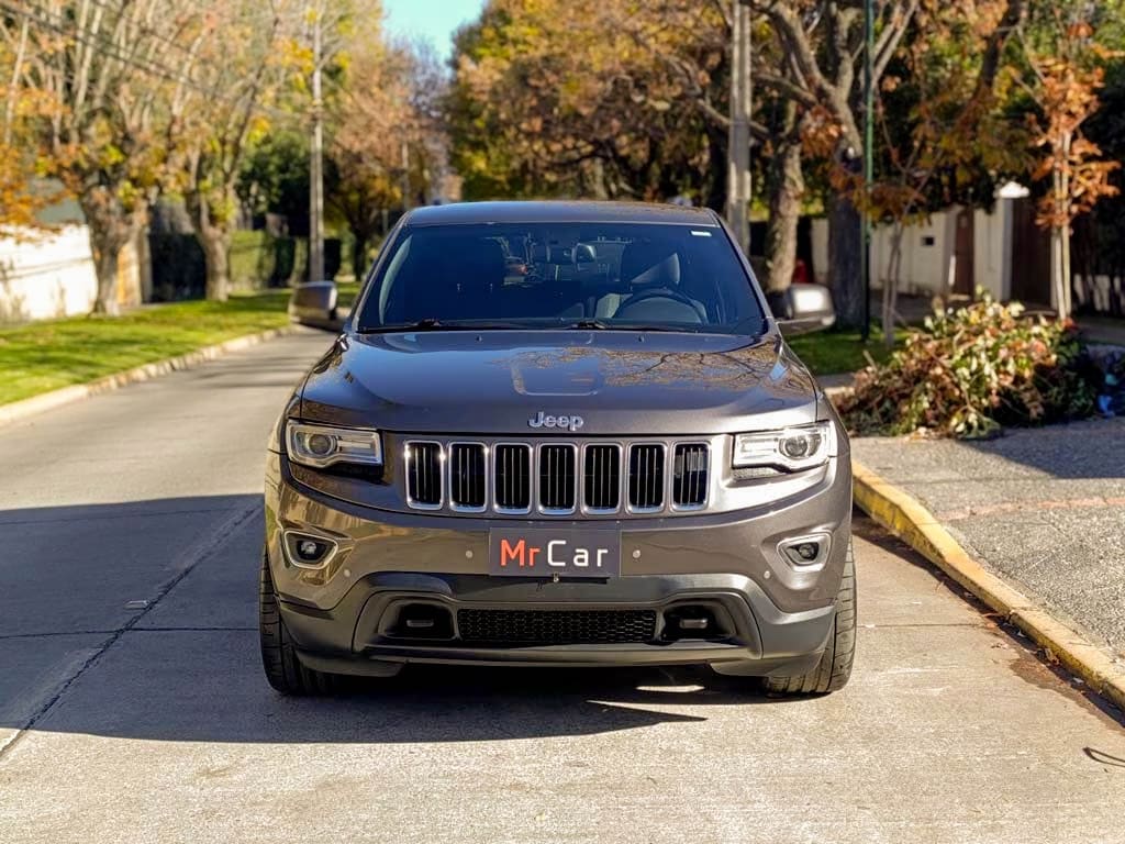Jeep Grand Cherokee Laredo año 2014