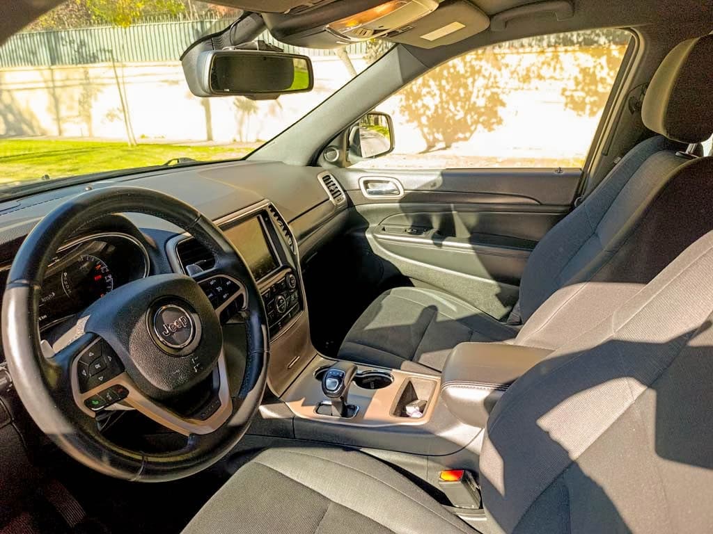 Jeep Grand Cherokee Laredo año 2014