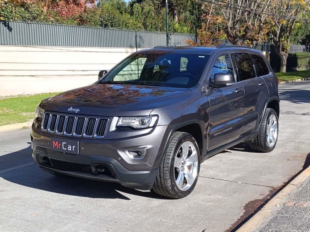 Jeep Grand Cherokee Laredo año 2014