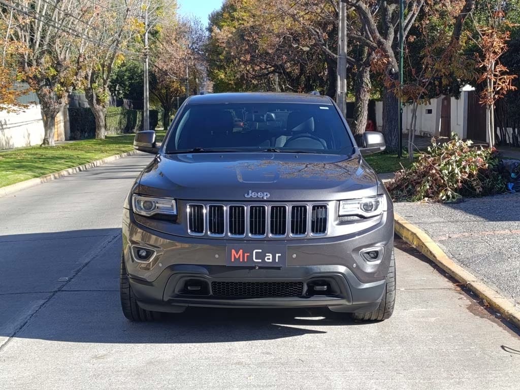 Jeep Grand Cherokee Laredo año 2014