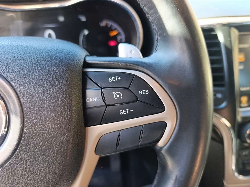 Jeep Grand Cherokee Laredo año 2014