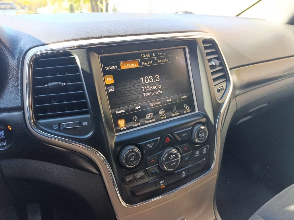 Jeep Grand Cherokee Laredo año 2014