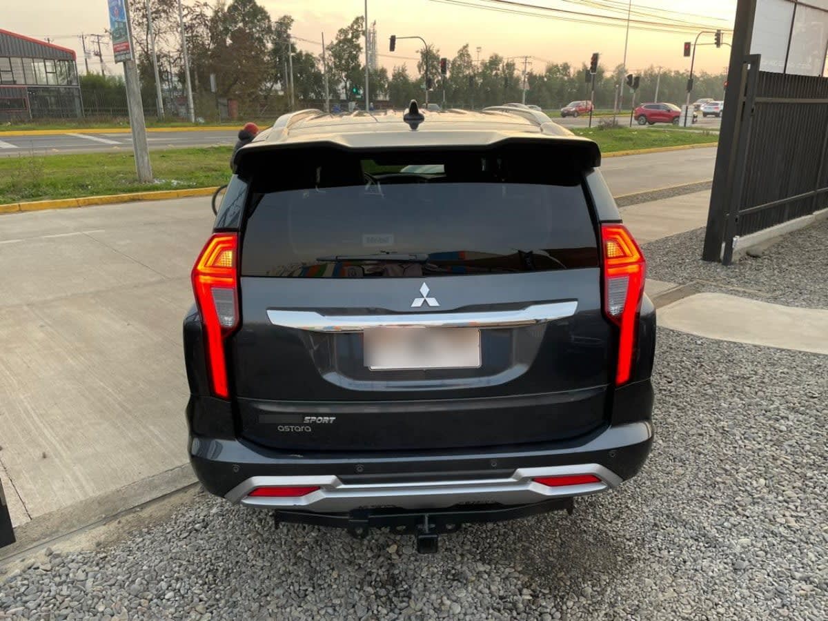 Mitsubishi Montero Sport 3.0 4x4 año 2025