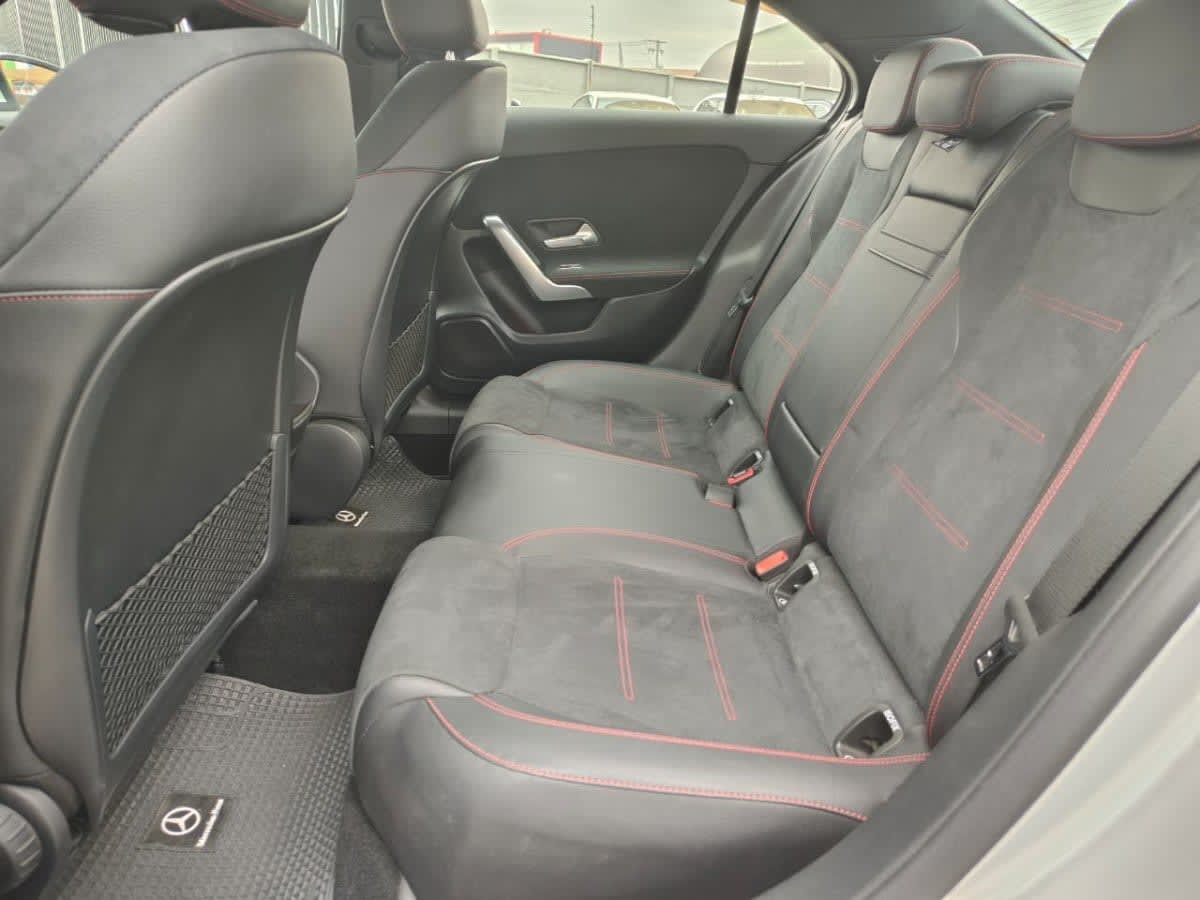 Mercedes-benz A200 A200 2.0 Sedan Aut año 2023