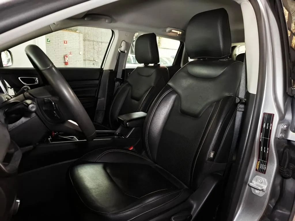 Jeep Compass Longitud año 2025