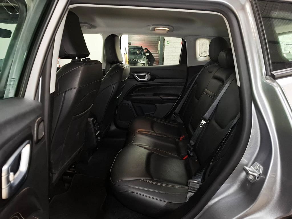 Jeep Compass Longitud año 2025