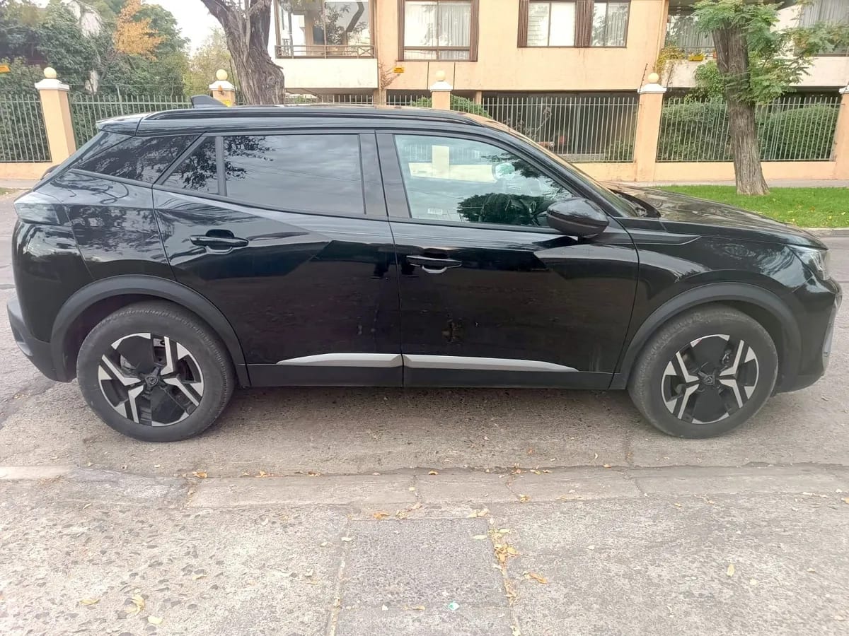 Peugeot 2008 1.5 Allure Pack Bluehdi 130 At Diesel año 2024