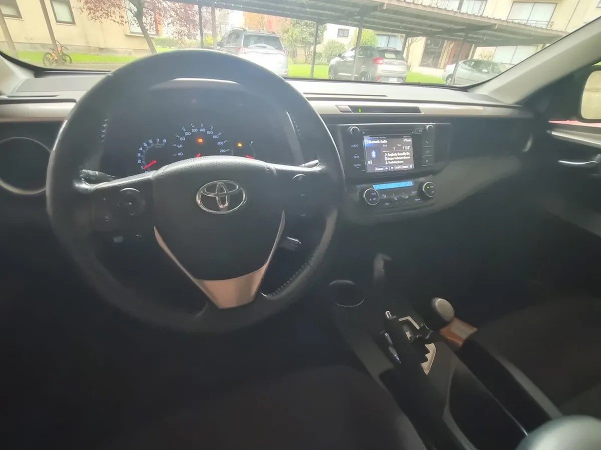 TOYOTA RAV4 2.5 Advantage Limited Bt At 4x4 año 2014