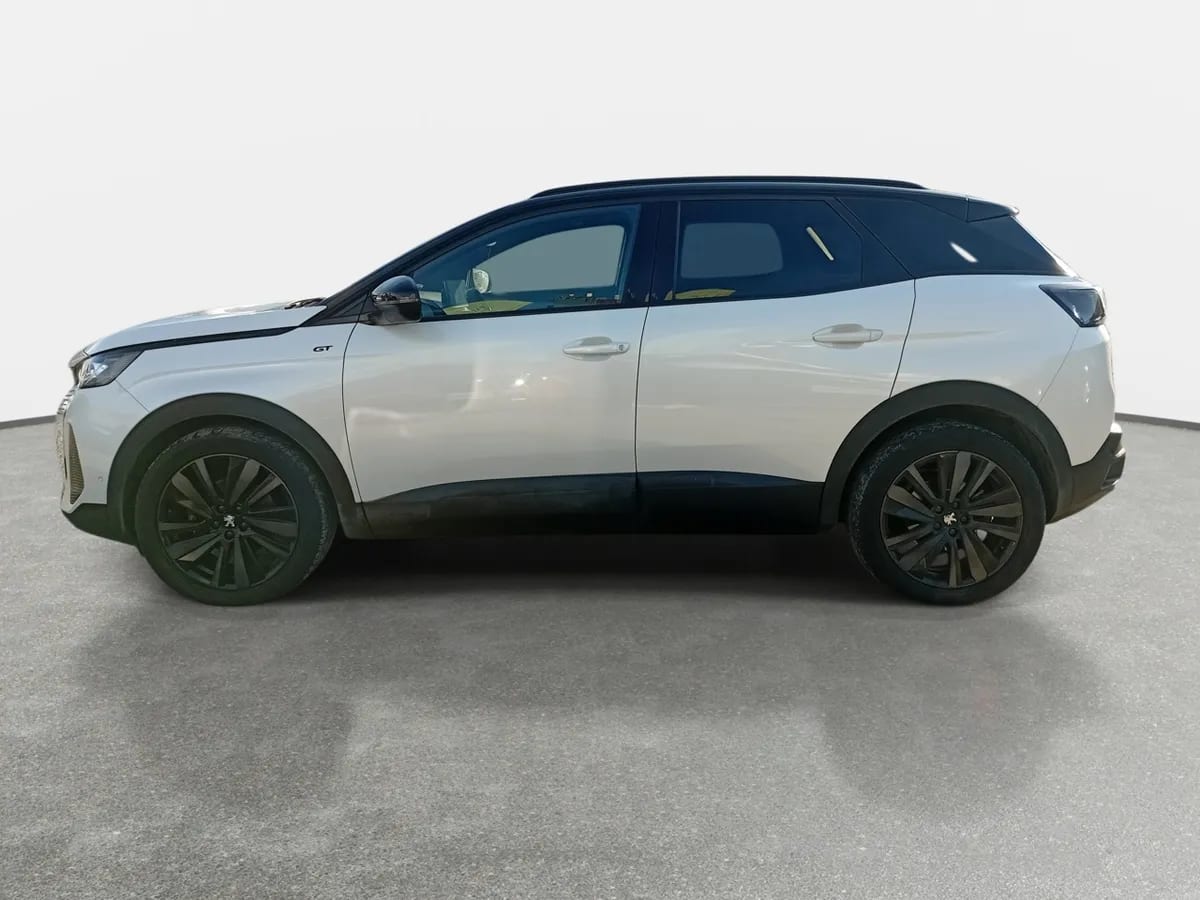 Peugeot 3008 1.5 Gt Black Pack Bluehdi Diesel 130 4x2 Eat8 5p año 2023