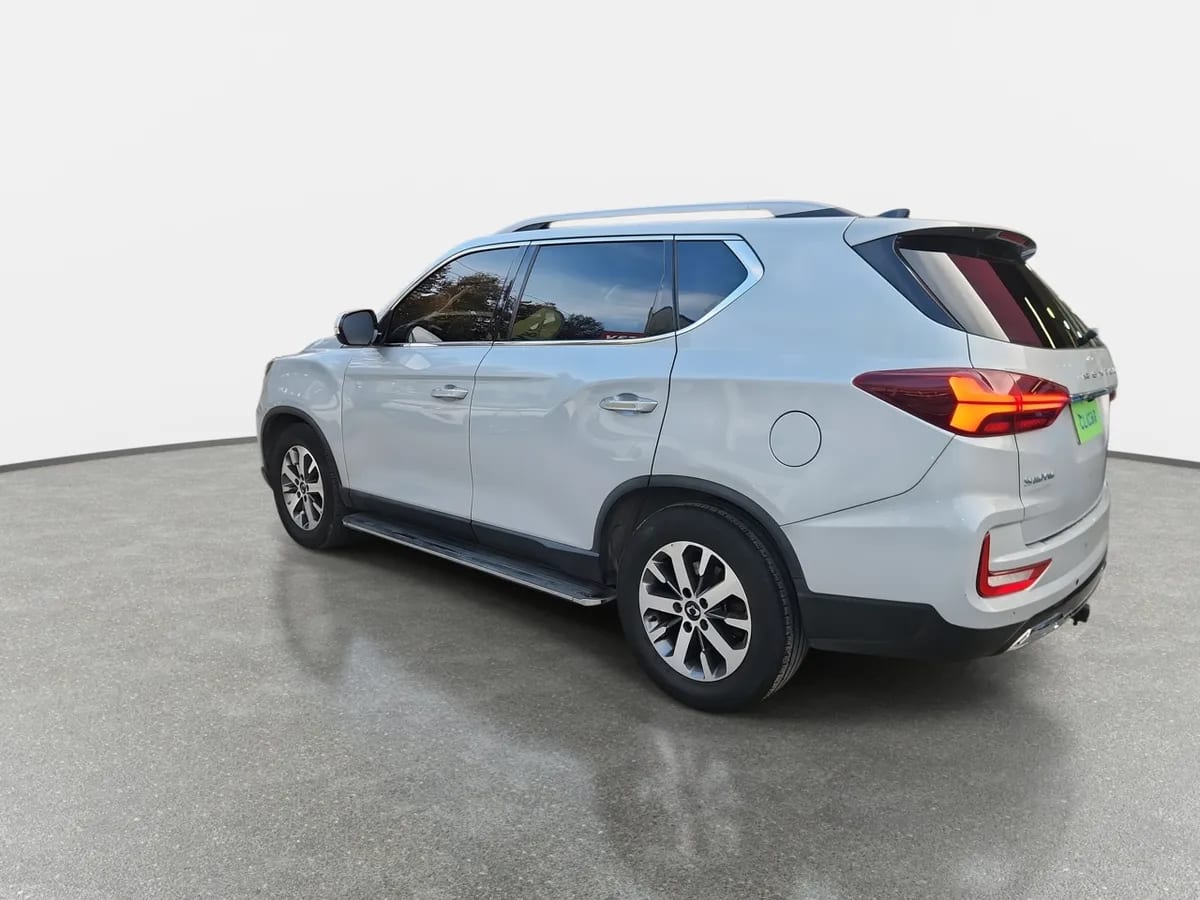 Ssangyong Rexton 2.2t Glx Diesel 4x4 6ab 8at 5p año 2023
