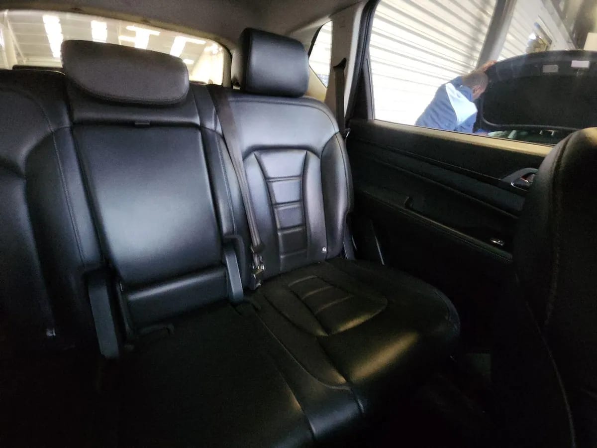 Ssangyong Rexton 2.2t Glx Diesel 4x4 6ab 8at 5p año 2023